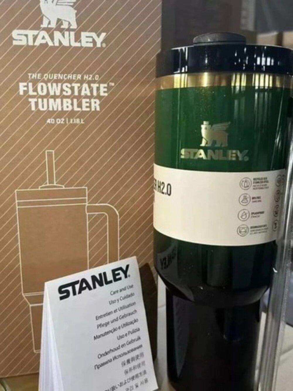 Stanley x Wicked x Target Elphaba 40 oz Quencher H2.0 FlowState Tumbler